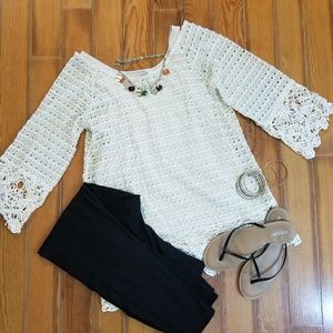 Beautiful detail❤Crochet top